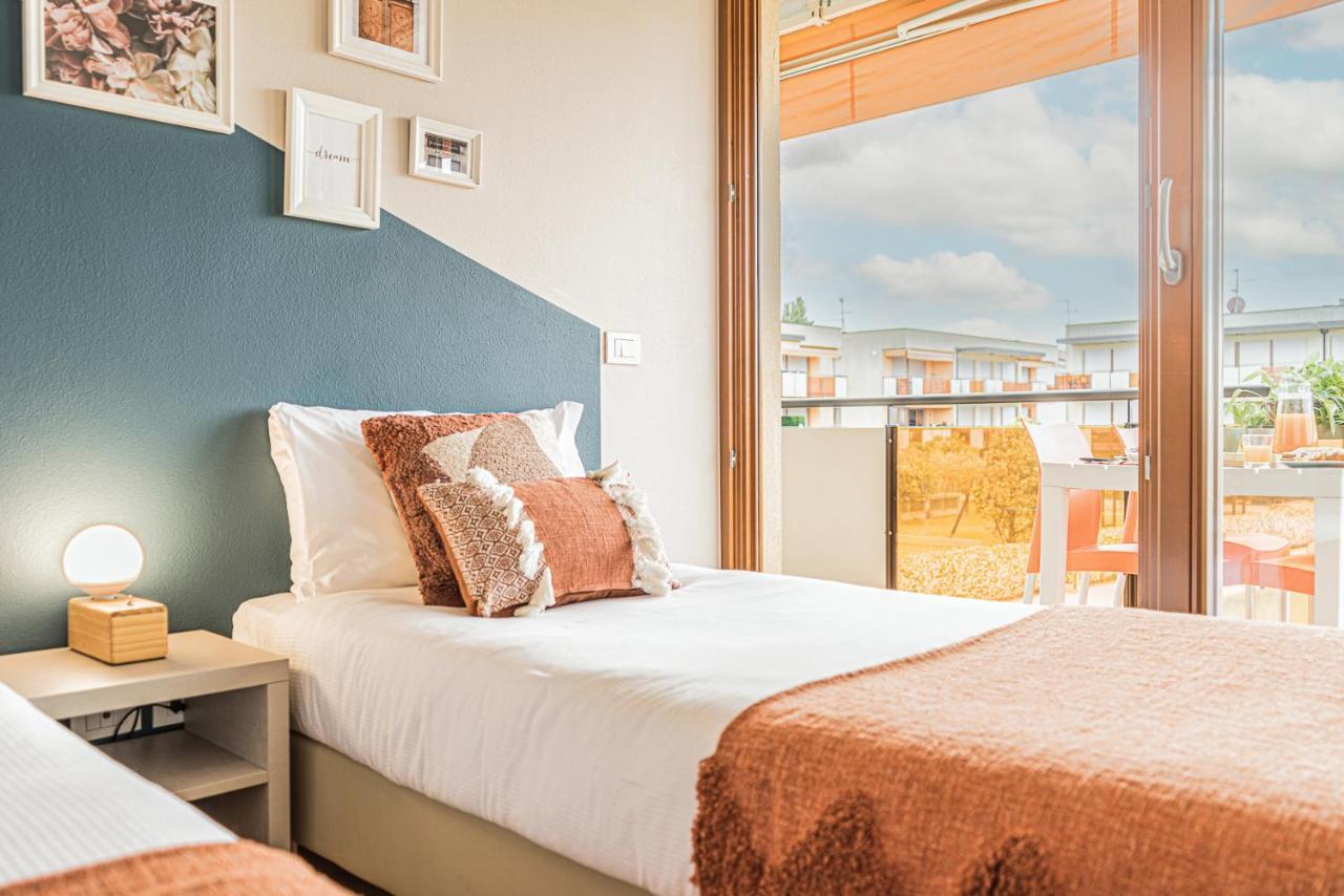 Hygge Family Apartment - One Step Away From The Lake!!! Sirmione Ngoại thất bức ảnh