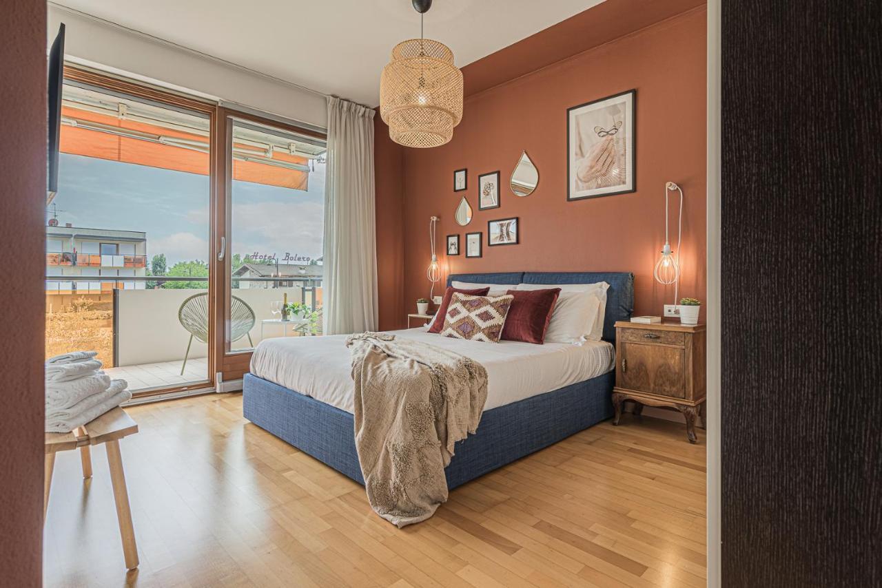 Hygge Family Apartment - One Step Away From The Lake!!! Sirmione Ngoại thất bức ảnh