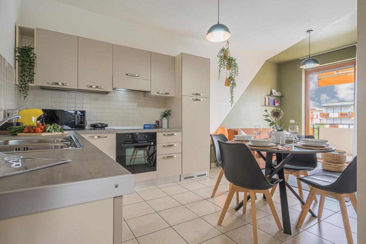Hygge Family Apartment - One Step Away From The Lake!!! Sirmione Ngoại thất bức ảnh