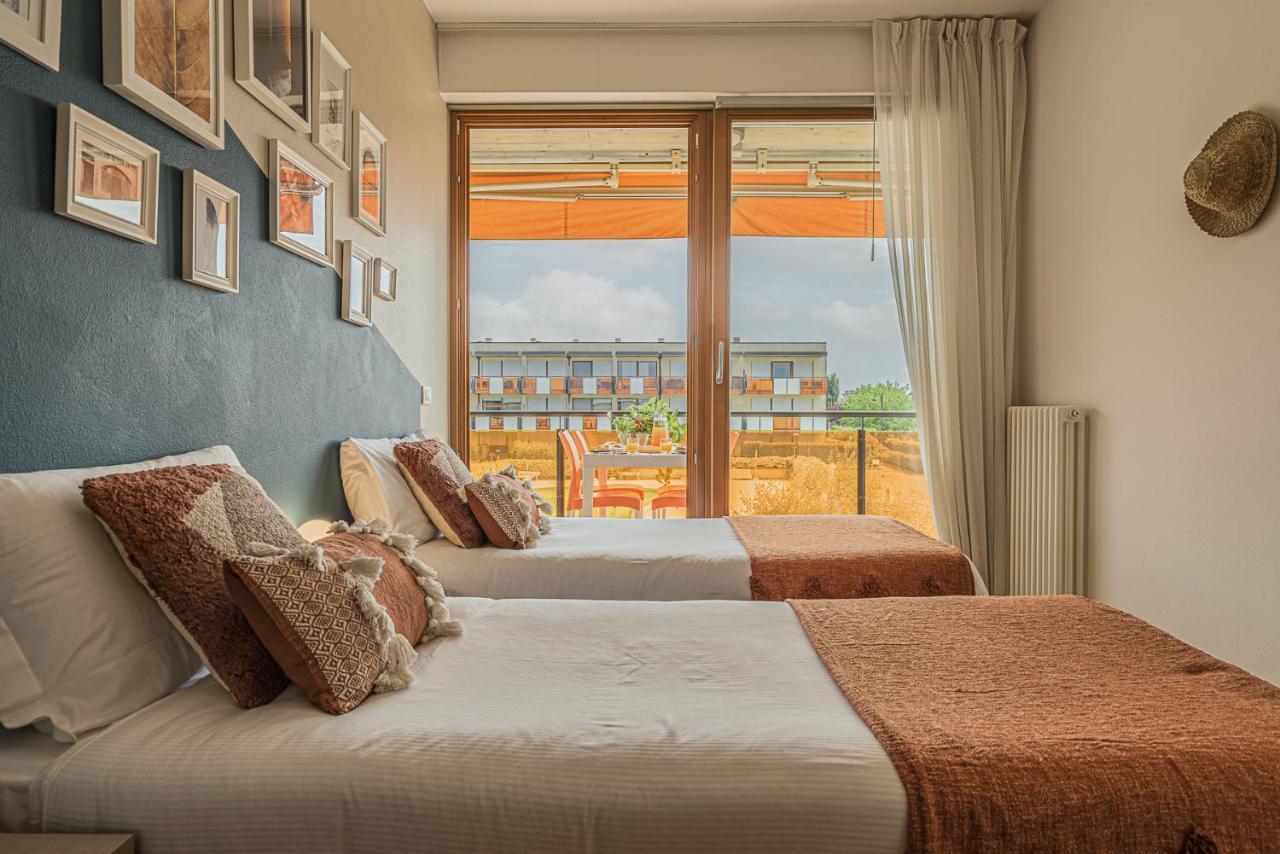 Hygge Family Apartment - One Step Away From The Lake!!! Sirmione Ngoại thất bức ảnh