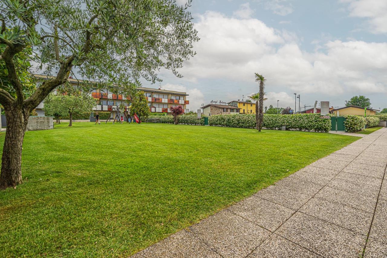 Hygge Family Apartment - One Step Away From The Lake!!! Sirmione Ngoại thất bức ảnh