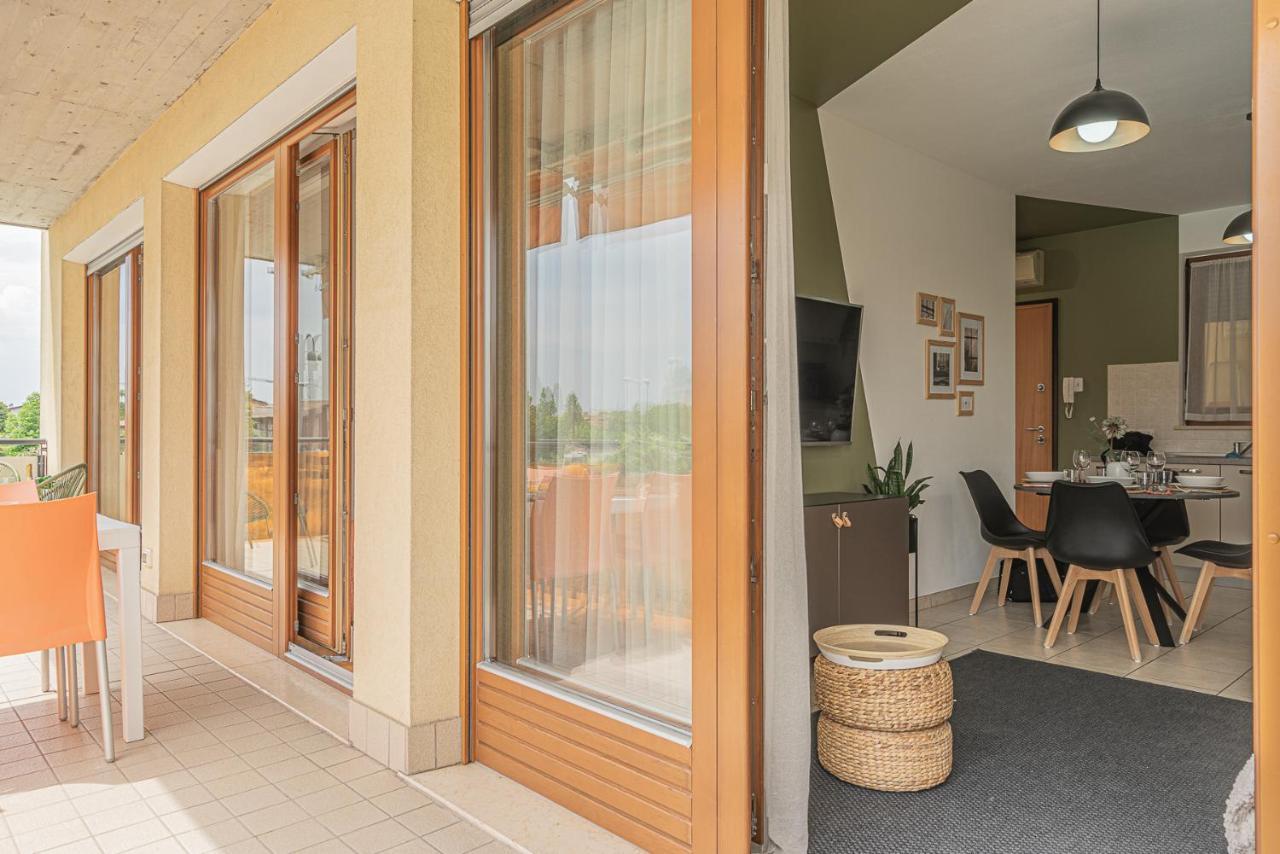 Hygge Family Apartment - One Step Away From The Lake!!! Sirmione Ngoại thất bức ảnh